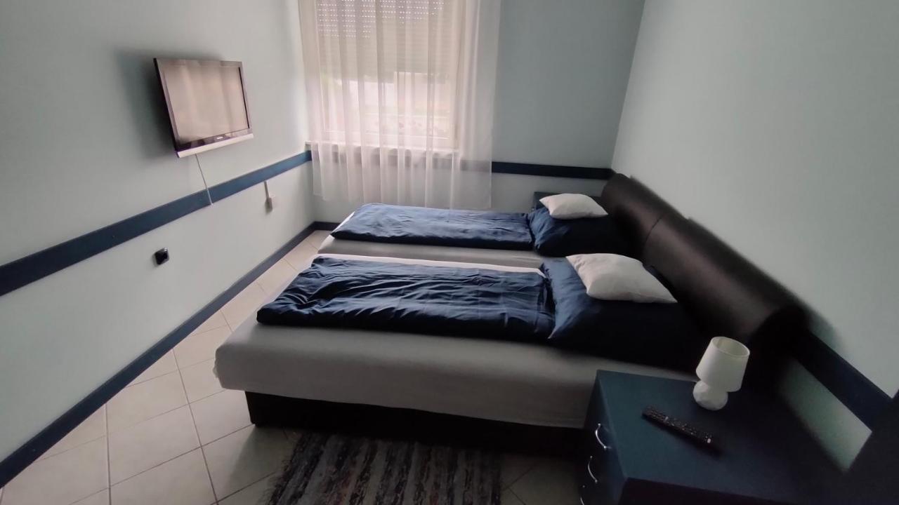 Nikolux Apartman Hajdúszoboszló Exterior foto